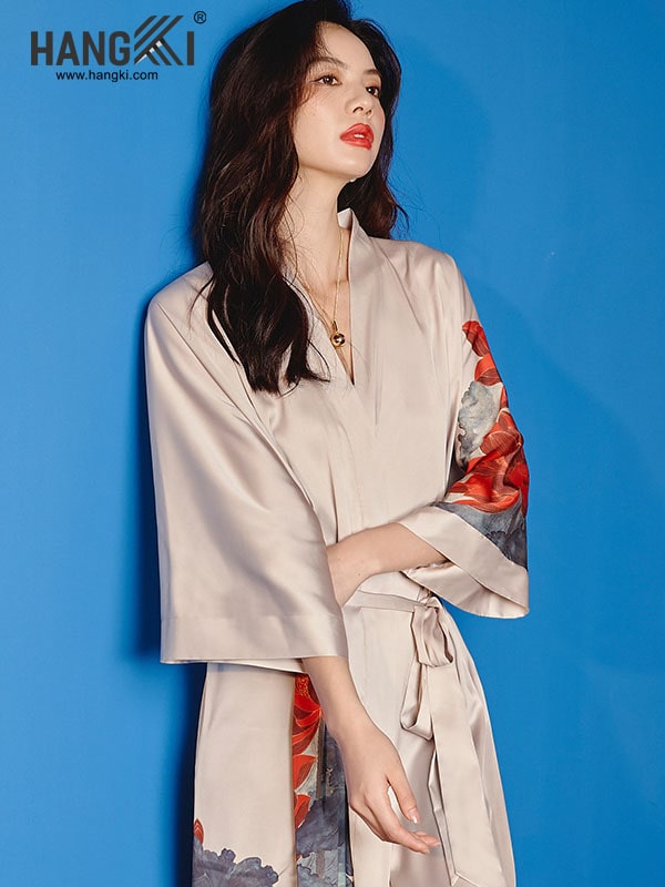 VCH207 - Áo Choàng Lụa Ngủ