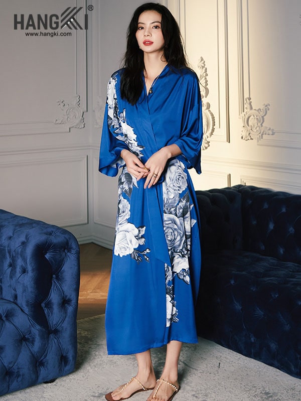 VCH211 - Áo Choàng Ngủ Lụa