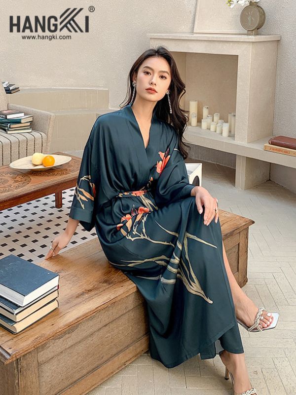 VCHG30 - Choàng ngủ lụa dài