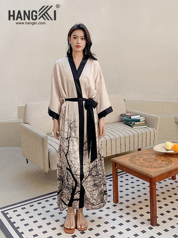 VCHG32- - Choàng ngủ lụa dài