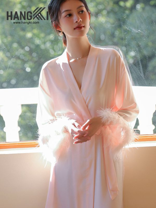 VCHG59 - Choàng ngủ lụa tay lông