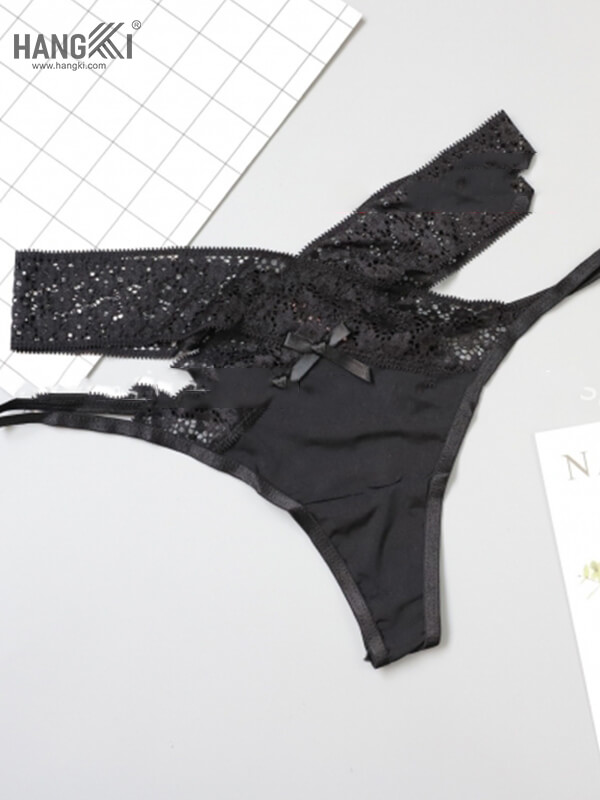 QLK22 – Bikini Lọt Khe